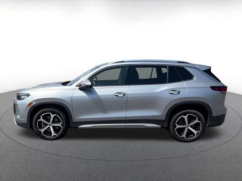 Used 2026 Volkswagen Tiguan SE AWD/4WD image 8