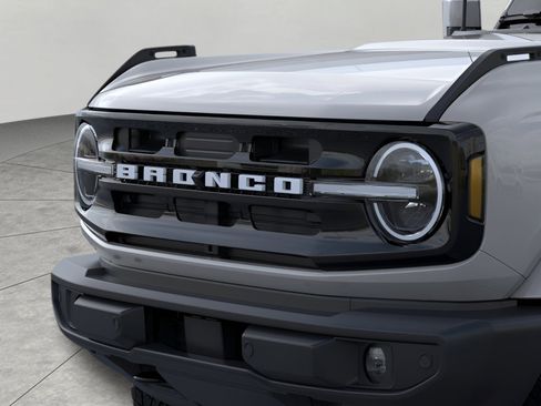 New 2026 Ford Bronco Outer Banks AWD/4WD image 19