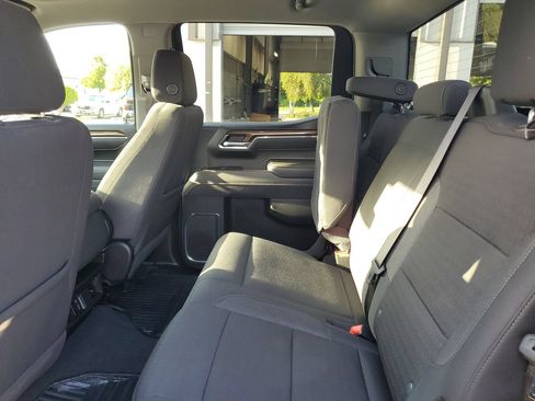 Used 2025 Chevrolet Silverado 1500 LT RWD image 11