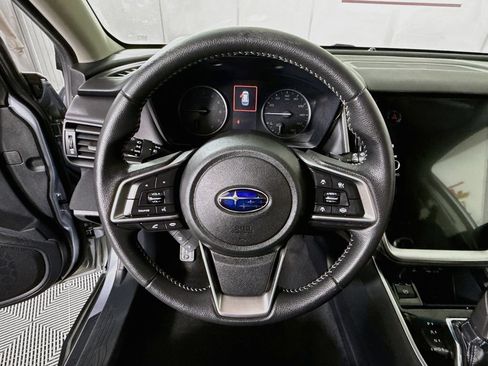 Used 2020 Subaru Outback Premium AWD/4WD image 17