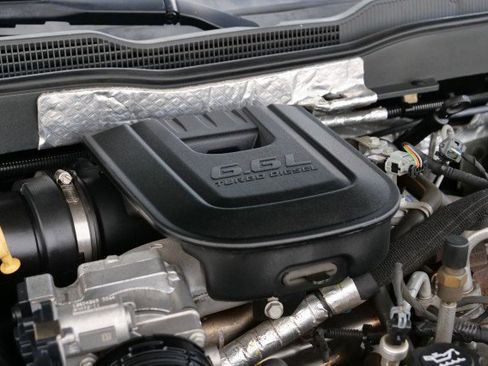 Used 2015 Chevrolet Silverado 2500 LTZ w/ Duramax Plus Package image 47