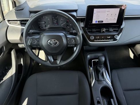 Used 2024 Toyota Corolla LE FWD image 12