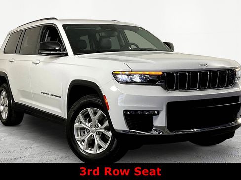 Used 2023 Jeep Grand Cherokee L Limited AWD/4WD image 3