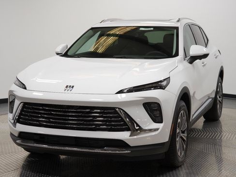 New 2025 Buick Envision Preferred image 3