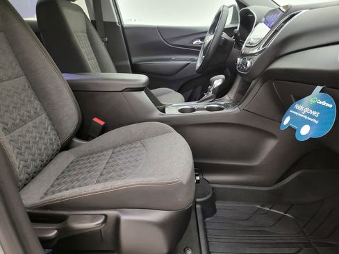 Certified 2024 Chevrolet Equinox LT image 30