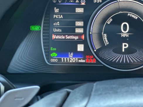 Used 2023 Lexus ES 300h w/ Premium Package image 28