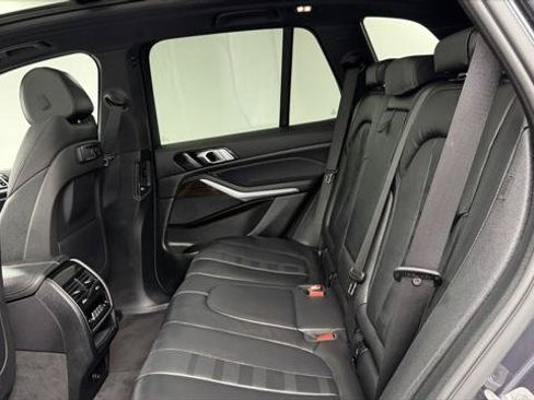 Used 2022 BMW X5 sDrive40i w/ M Sport Package RWD image 17
