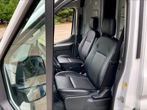 Used 2022 Ford E-Transit 148 High Roof Extended w/ Load Area Protection Package RWD image 8