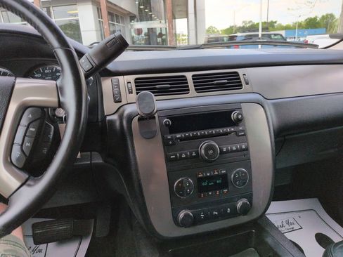 Used 2012 Chevrolet Tahoe LT w/ Suspension Package, Off-Road AWD/4WD image 17