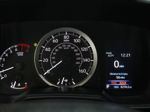 Used 2022 Toyota Corolla LE image 19