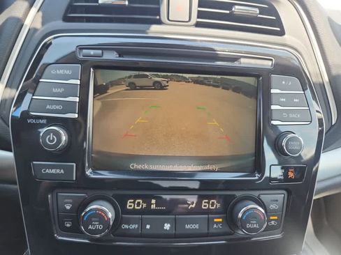 Used 2020 Nissan Maxima 3.5 SL w/ Floor Mat Group image 25