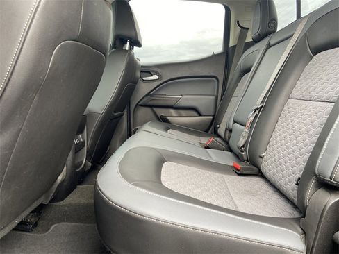 Used 2018 Chevrolet Colorado Z71 image 11