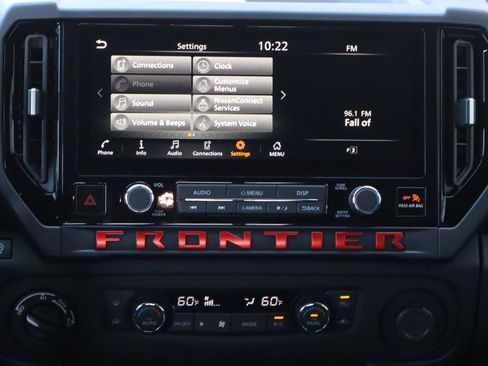 New 2025 Nissan Frontier PRO-4X w/ Pro Convenience Package image 14