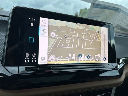 New 2026 Volkswagen Atlas Cross Sport SEL R-Line image 30