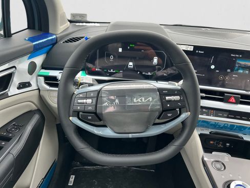 Certified 2026 Kia Sportage SX Prestige image 13