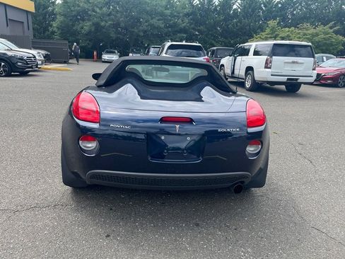 Used 2006 Pontiac Solstice Convertible w/ Premium Package RWD image 6