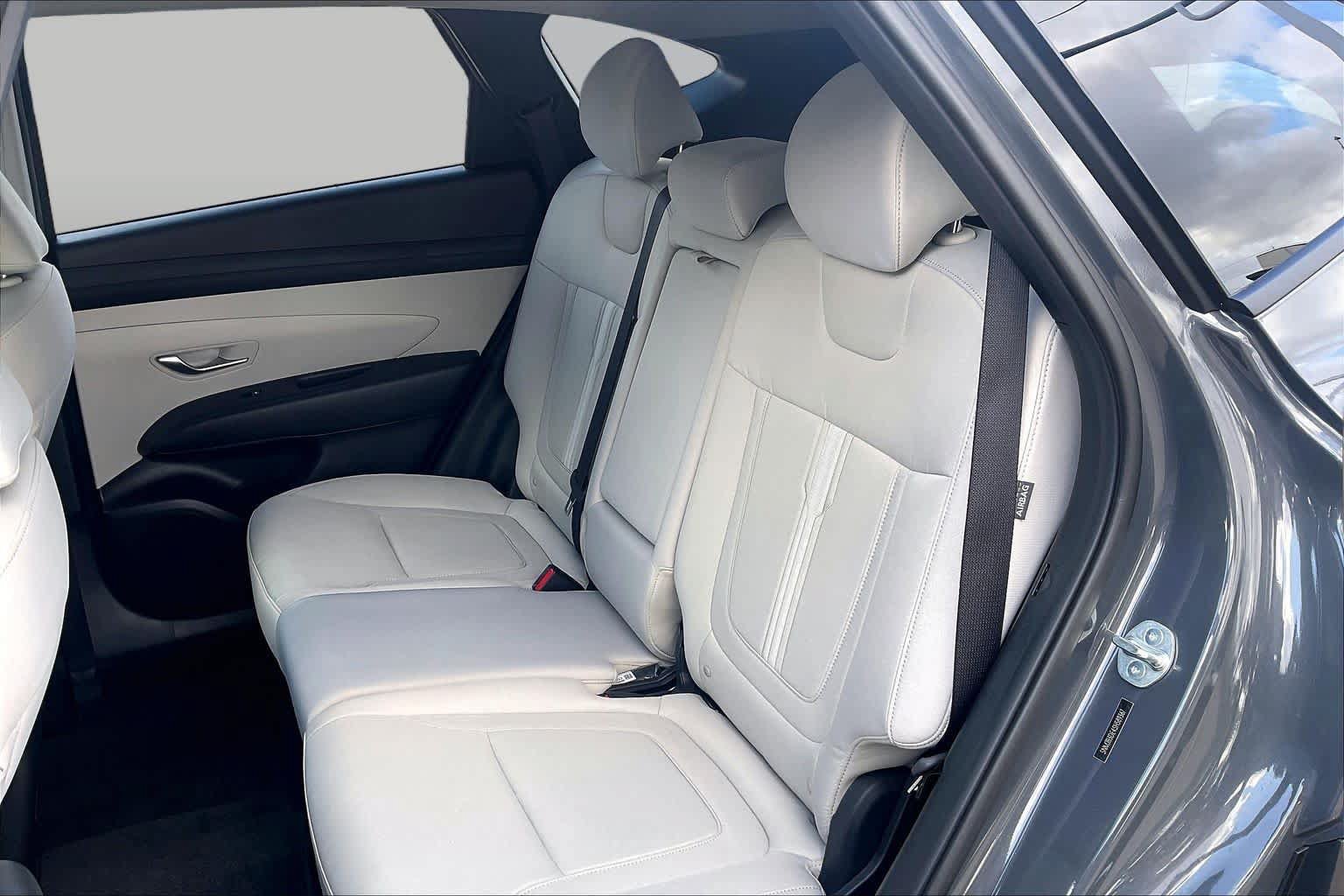 Used 2025 Hyundai Tucson SEL FWD image 21