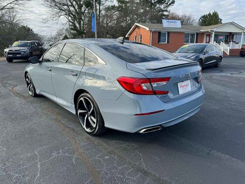 Used 2021 Honda Accord Sport Special Edition image 3