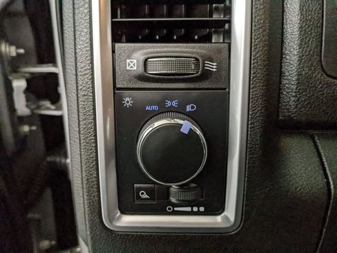 Used 2023 RAM 1500 Classic SLT image 14