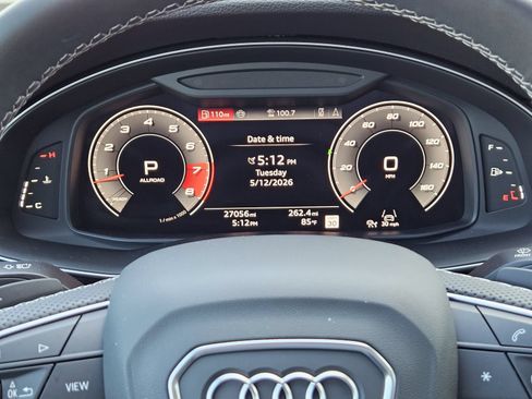 Used 2025 Audi SQ7 Prestige w/ Prestige Package AWD/4WD image 16