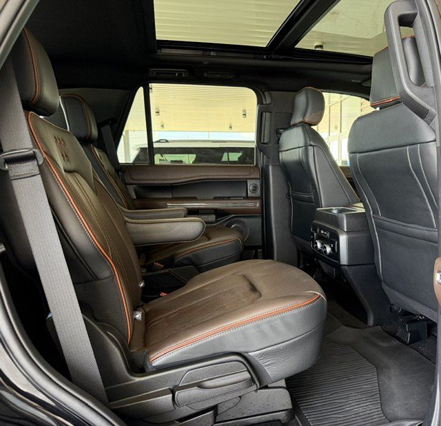 Used 2021 Ford Expedition King Ranch AWD/4WD image 10