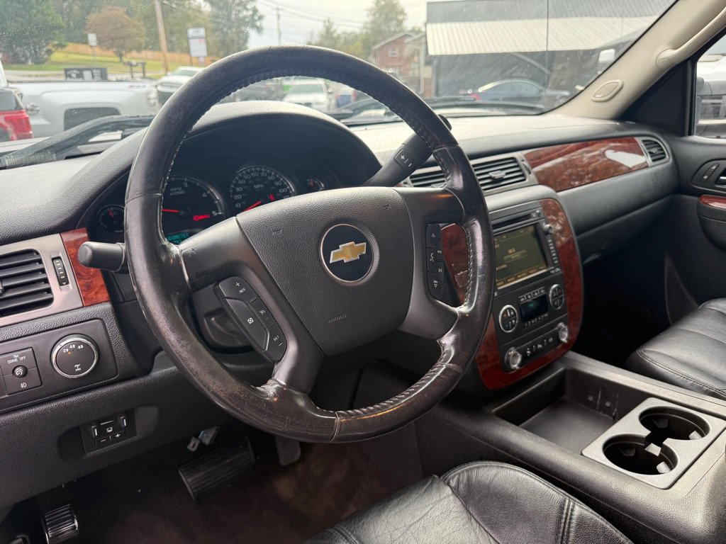 Used 2011 Chevrolet Silverado 3500 LTZ w/ LTZ Plus Package AWD/4WD image 32