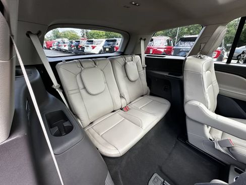 Certified 2023 Lincoln Aviator AWD w/ Premium Package image 39