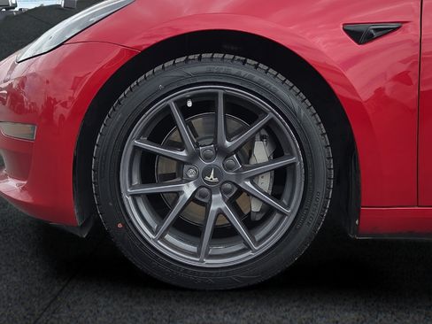 Used 2023 Tesla Model 3 Standard Range RWD image 8
