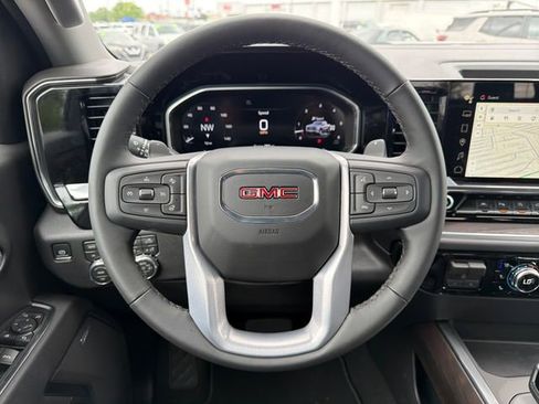 New 2026 GMC Sierra 1500 SLT w/ SLT Premium Plus Package AWD/4WD image 10