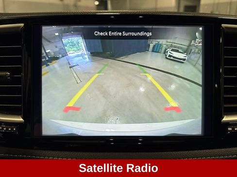 Used 2025 Chrysler Pacifica Select FWD image 13