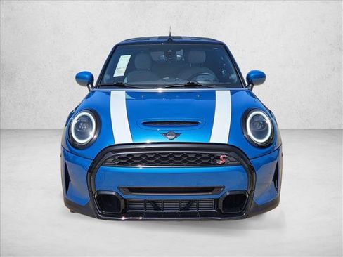 Used 2024 MINI Cooper S FWD image 2