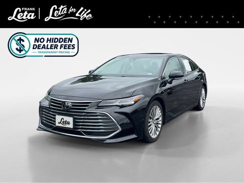 Used 2019 Toyota Avalon Limited w/ Advanced Safety Package FWD image 1