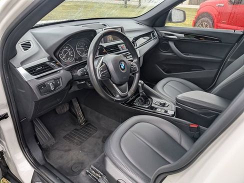 Used 2016 BMW X1 xDrive28i image 12