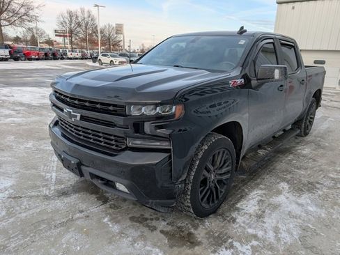 Used 2020 Chevrolet Silverado 1500 RST image 21