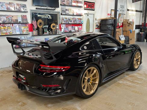 Used 2019 Porsche 911 GT3 RS RWD image 6