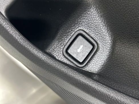 Used 2022 Honda Accord EX-L image 14