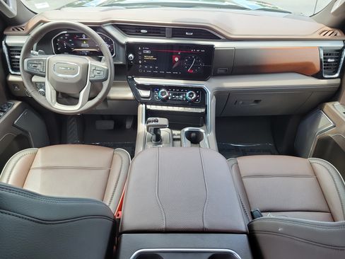 Used 2026 GMC Sierra 1500 Denali w/ Denali Reserve Package AWD/4WD image 14