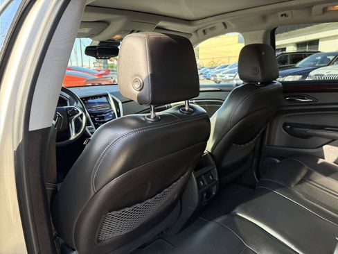 Used 2016 Cadillac SRX Luxury w/ Driver Awareness Package AWD/4WD image 25