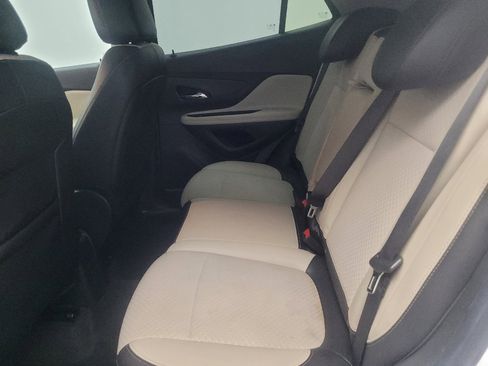 Used 2020 Buick Encore Preferred FWD image 18