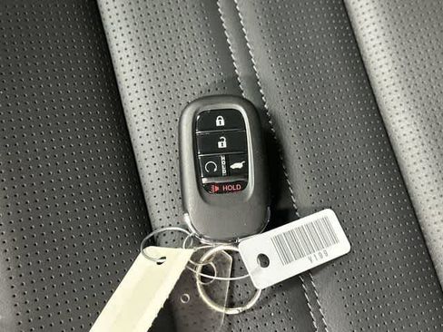 Certified 2026 Honda CR-V EX-L image 32
