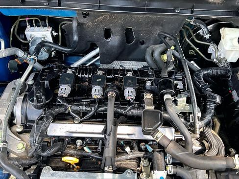 Used 2023 Nissan Kicks S FWD image 31