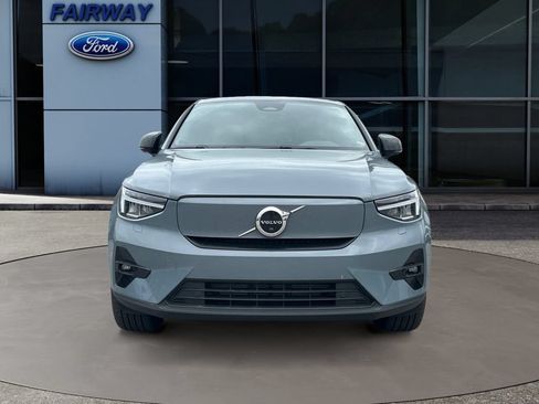 Used 2023 Volvo C40 P8 Recharge Ultimate AWD/4WD image 2