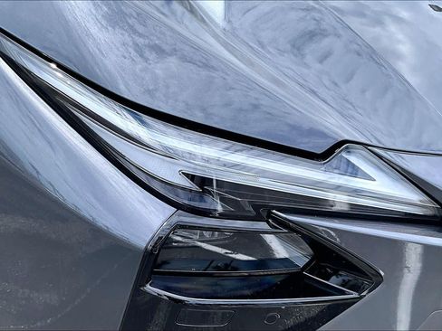 New 2026 Lexus ES 350e FWD image 21