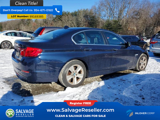 Used 2012 BMW 528i xDrive Sedan AWD/4WD image 4
