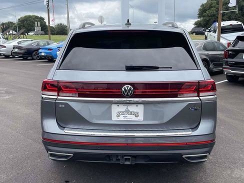 Used 2024 Volkswagen Atlas SE FWD image 4