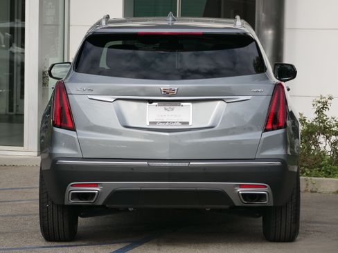 Used 2023 Cadillac XT5 Premium Luxury FWD image 4