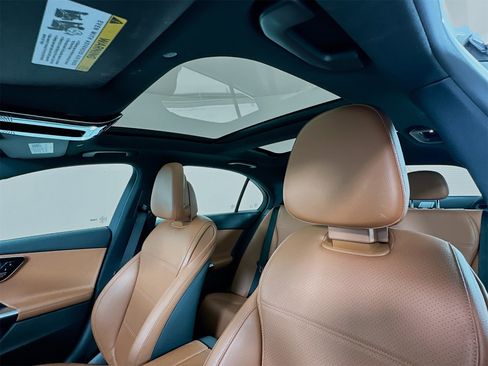 Certified 2022 Mercedes-Benz C 300 Sedan image 23