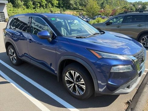 Used 2021 Nissan Rogue SV FWD image 18
