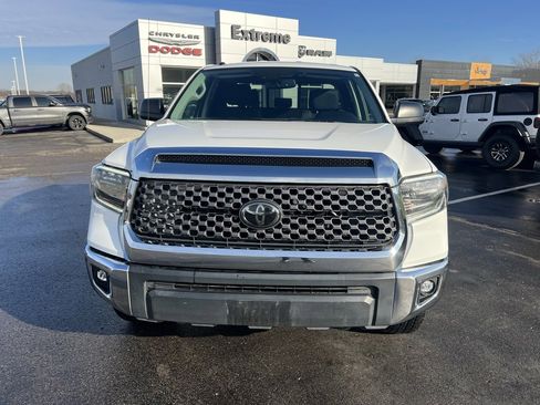 Used 2018 Toyota Tundra SR5 image 3