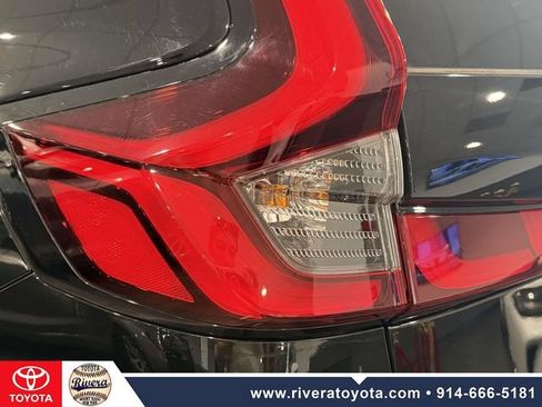 Used 2023 Honda CR-V EX-L image 10